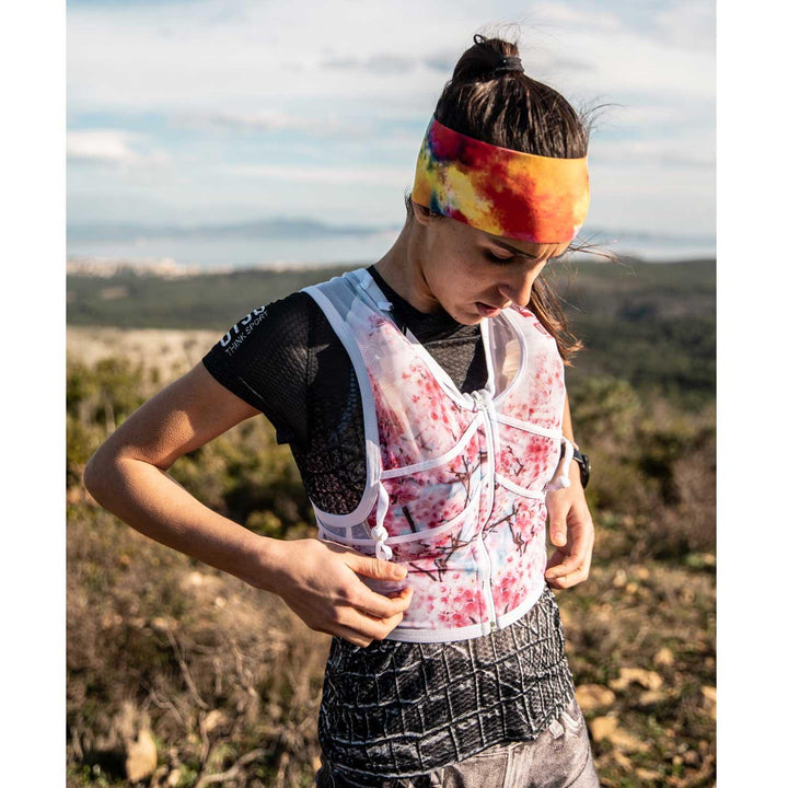 OTSO Trail Running Backpack Almond Blossom (トレイルランニングバックパック アーモンド・ブロッサム ) - Rufus & Co. オンラインストア