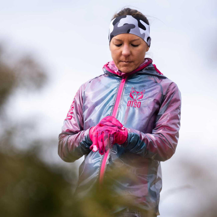 Waterproof Jacket Ultra Light Black & Fluo Pink (ユニセックス ウォータープルーフジャケット ウルトラライト ブラックxピンク) - Rufus & Co. オンラインストア