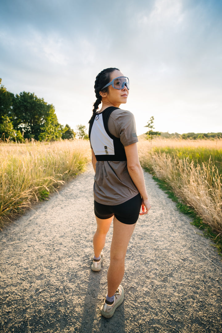 Naked Womens HC Running Vest V2 (ネイキッドHCランニングベスト V2 レディース) ソフトフラスク2個付属