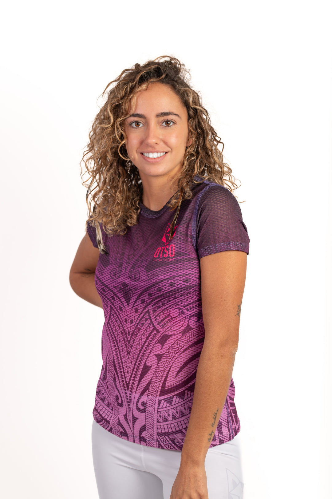 WOMEN'S SHORT SLEEVE SHIRT MAORI BURGUNDY(レディース半袖Tシャツ マオリバーガンディ)