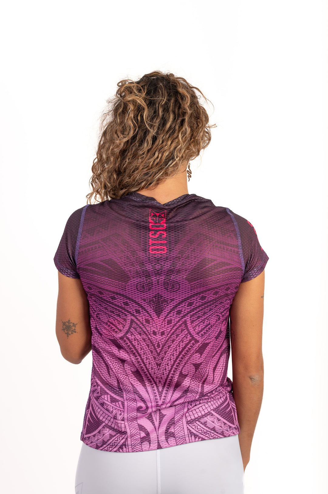 WOMEN'S SHORT SLEEVE SHIRT MAORI BURGUNDY(レディース半袖Tシャツ マオリバーガンディ)