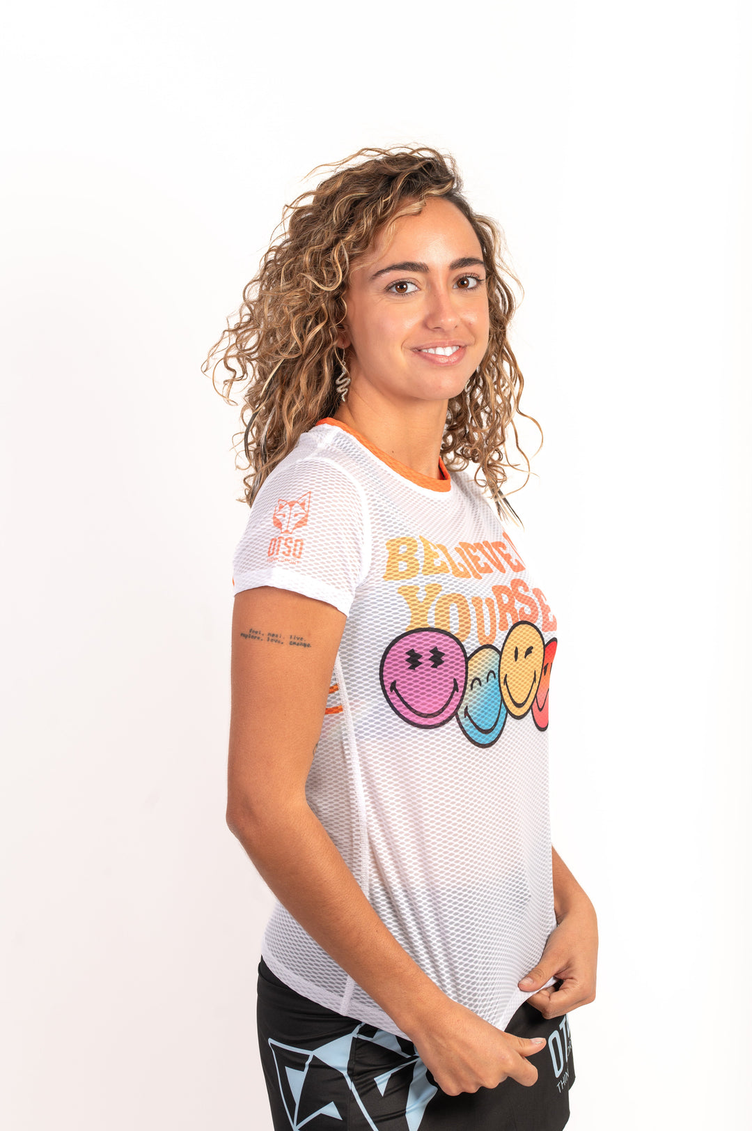 WOMEN'S SHORT SLEEVE SHIRT SMILEY WORLD BELIEVE(レディース半袖Tシャツ スマイリーワールドビリーブ)