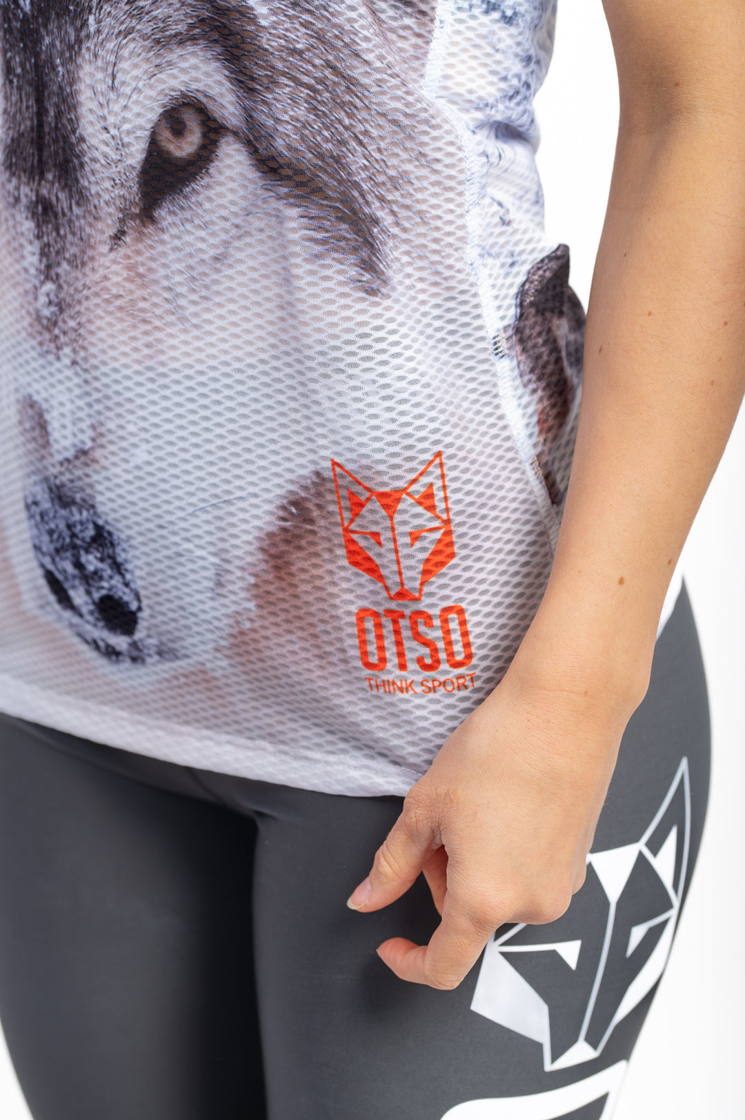 WOMEN'S SINGLET WOLF(レディース ノースリーブシャツ 狼)