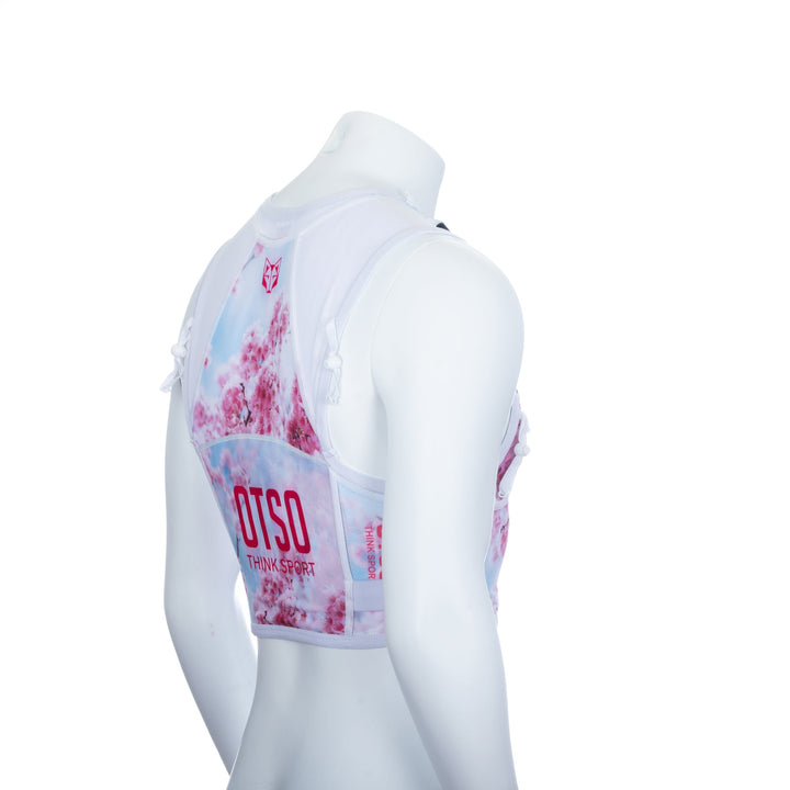 OTSO Trail Running Backpack Almond Blossom (トレイルランニングバックパック アーモンド・ブロッサム )